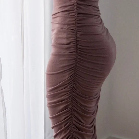 New Ivory White Midi Dress - Picture 6 of 8